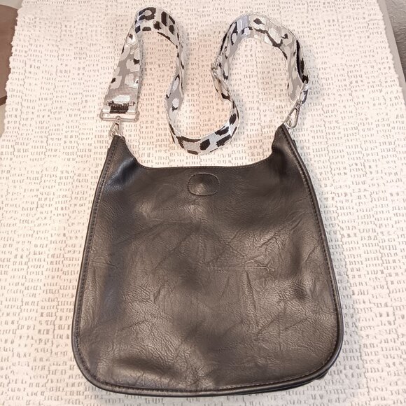 Ahdorned cheetah print guitar strap black faux leather convertible bag purse - Picture 2 of 14